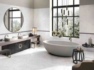 Van de de Kleuren Glanzende Badkamers van Carrara kijkt de Witte van de Muurkeramische tegels 30x60 Grootte/het Marmer Vloertegel