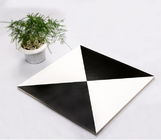 Witte en Zwarte Toonzaal 300*300mm Matt Porcelain Tile Wear Resantant