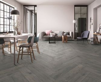 Houten kijk 48x8-Tegels van het Duim de Binnenporselein, Taupe-Porseleintegel Antislip